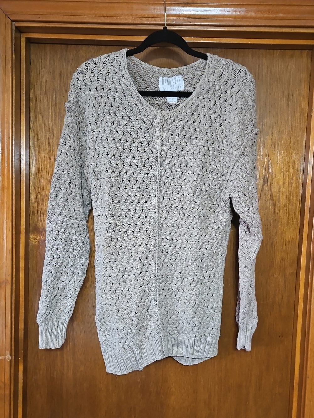 Vintage Hand knit Cable Knit Womens Sweater Medium